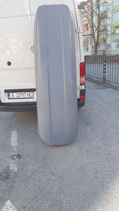 Продавам карбонов куфар в много добро състояние добро състояние добро