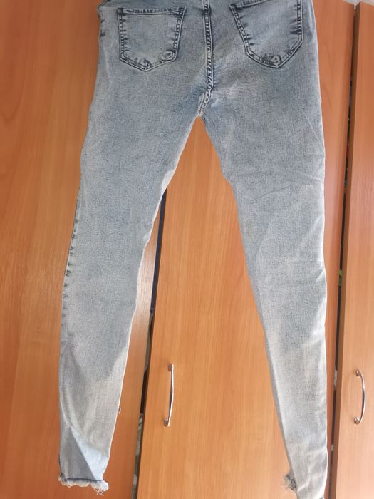 Рокли за принцеси, дънки, панталони.