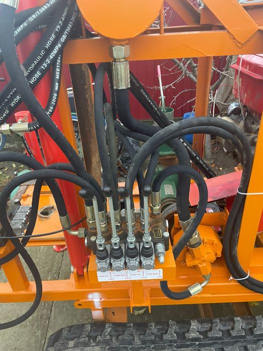 Afacere! Utilaj de forat / Ansamblu de forat