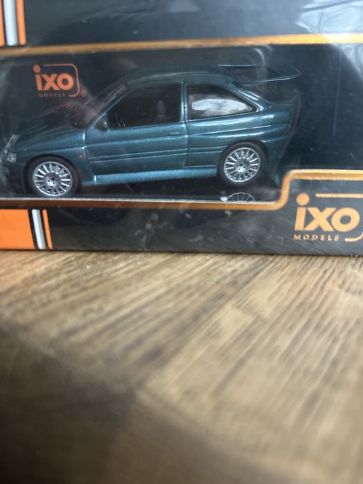 Ford Escort RS Cosworth – Ken Block – 1:43 – IXO Models