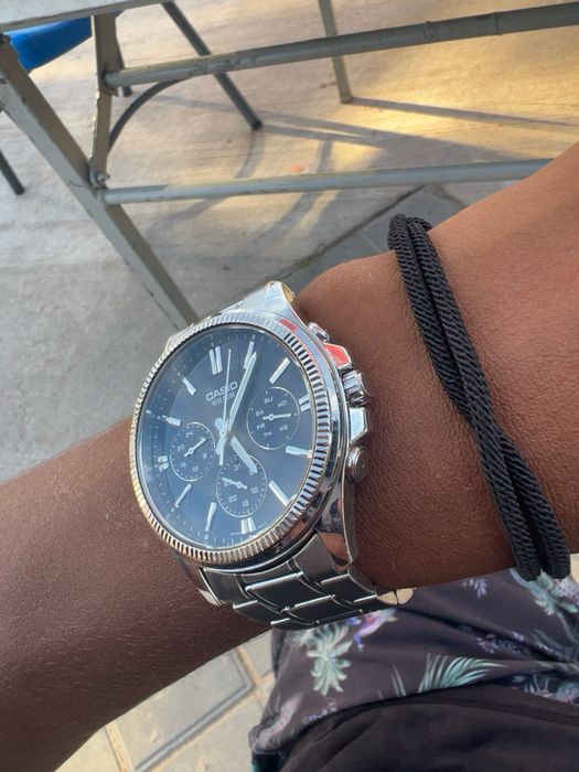 часы Casio срочно