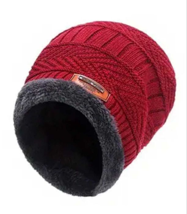 Зимна шапка и шал с подплата от полар