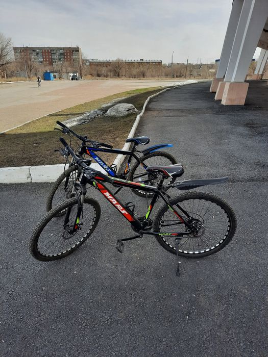 Продам два велика марс