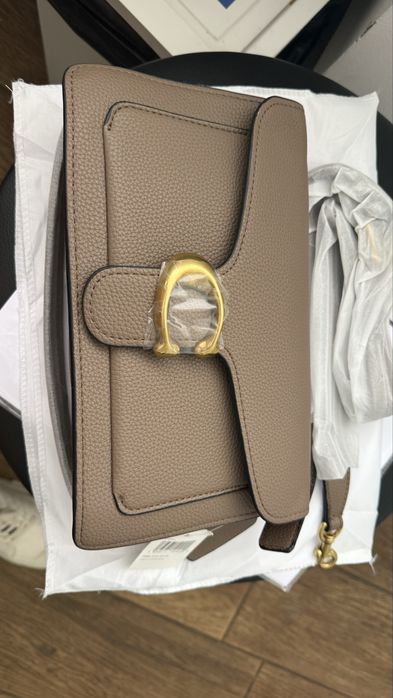 Дамска чанта Coach