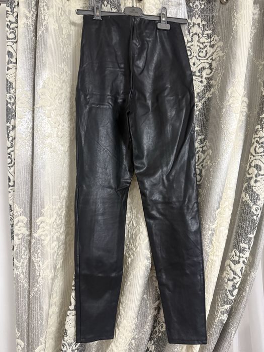 Pantaloni de piele dama