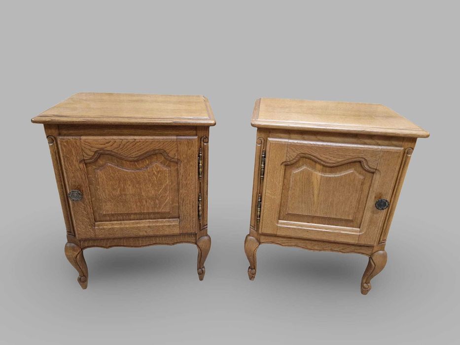 *ПРОМО* Дъбова винтидж спалня с двa броя нощни шкафчета