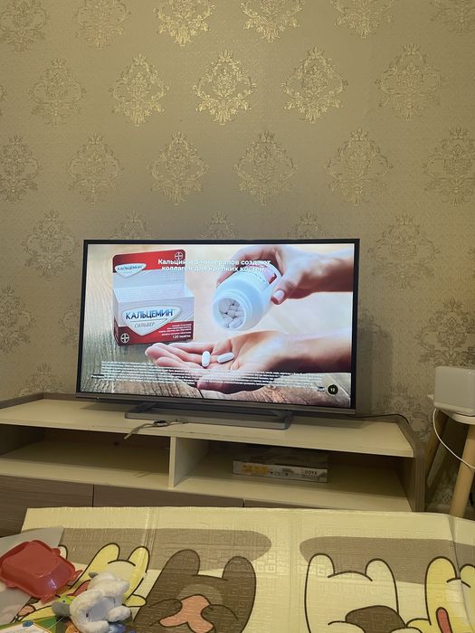 Продам телевизор 110 диагональ! Большой!