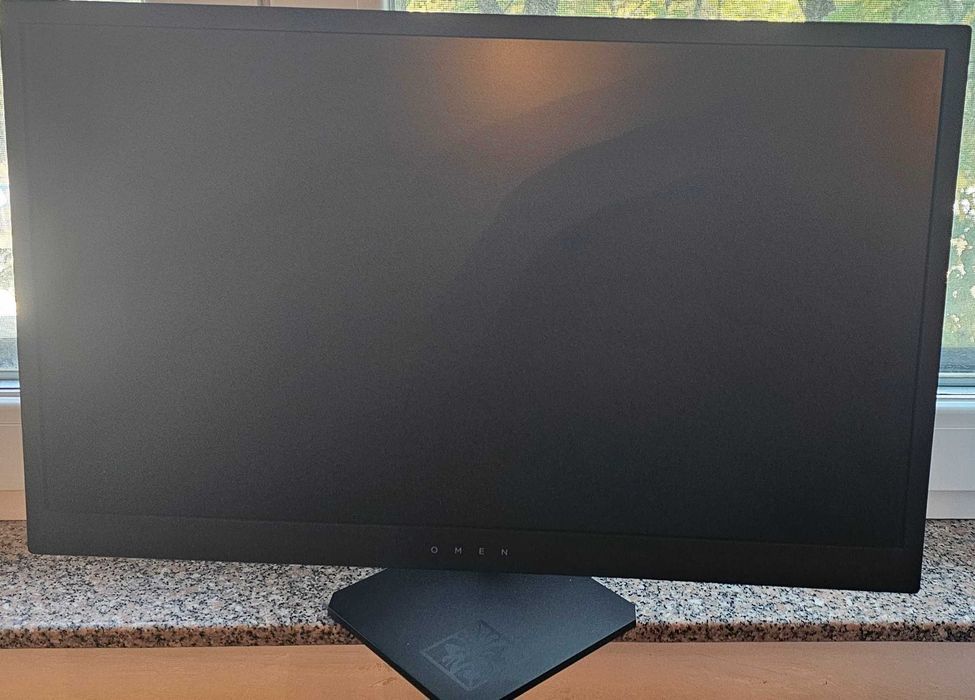 Monitor Gaming HP OMEN 25, 24.5", Full HD, 144Hz, 1ms, FreeSync - stare excelenta