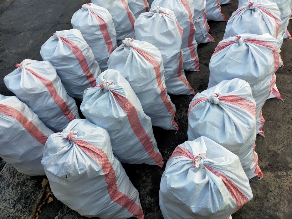 Уголь в мешках, шубарколь