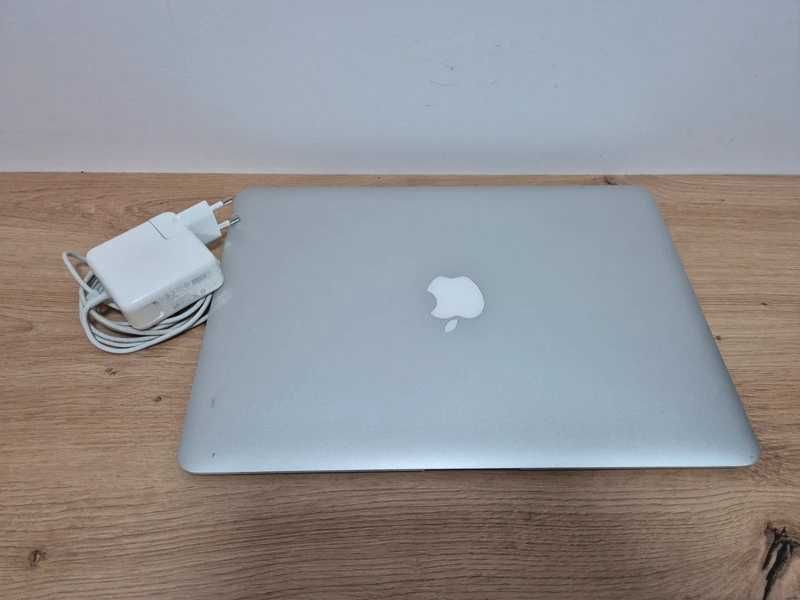 MacBook Air A1466