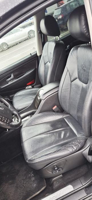 4x4 SUV SangYong Rexton