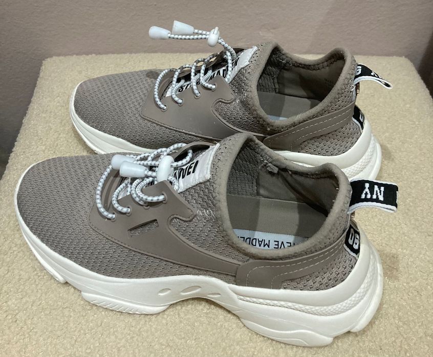 дамски маратонки steve madden