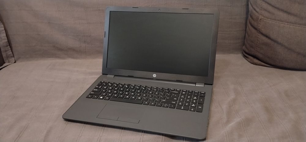 Laptop HP 250 G6 – i3-6006U / 4GB RAM / 120GB SSD / Windows 11 Pro