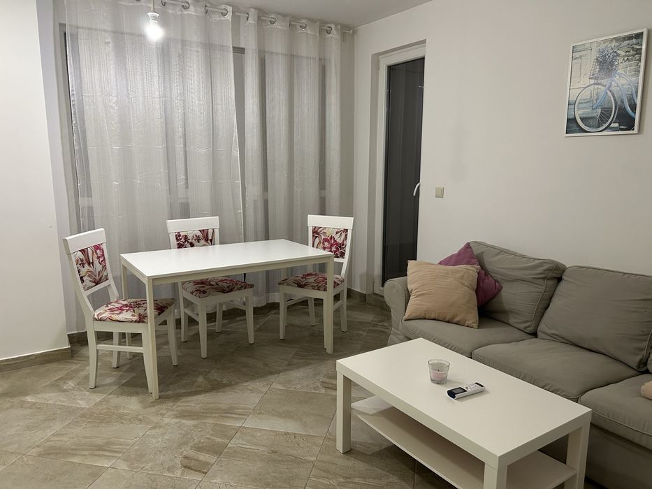 Дава се под наем Двустаен апартамент в Варна, Левски - 55 кв.м за 548.25 € - Снимка #2