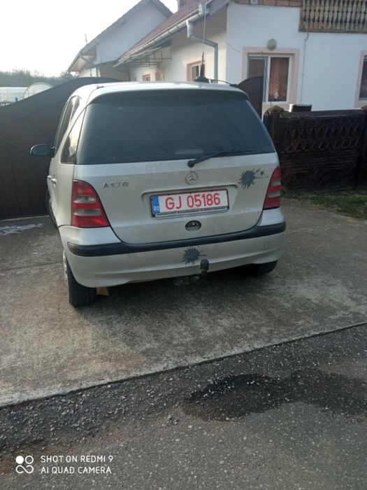 Vând Mercedes a clas