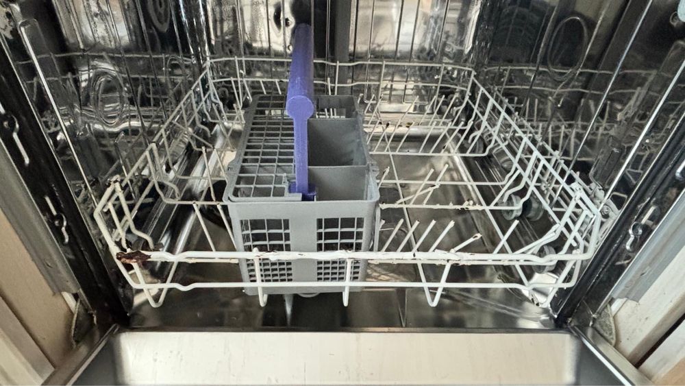 Mașină de spălat vase Beko 60 cm – 14 seturi, 4 programe, testabilă