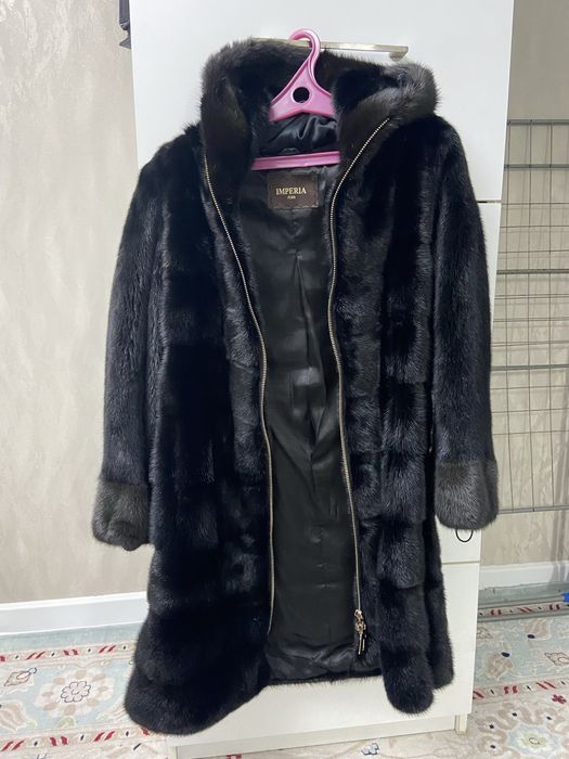 Продам норковую шубу