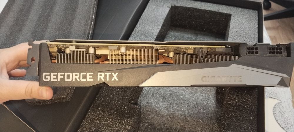 Продам видеокарту 3070ti