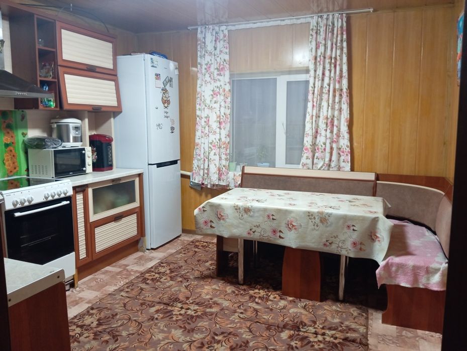 Продам 4 комнатный дом