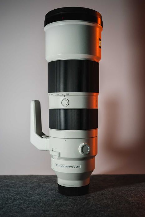 Sony FE 200-600mm f/5.6-6.3 G OSS