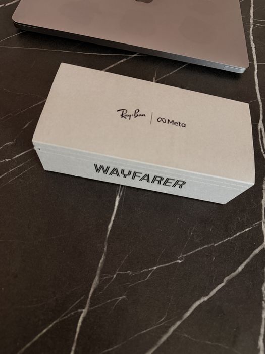 Ray-Ban Meta Wayfarer хамелеон  (Smart очки) новые, не вскрытые