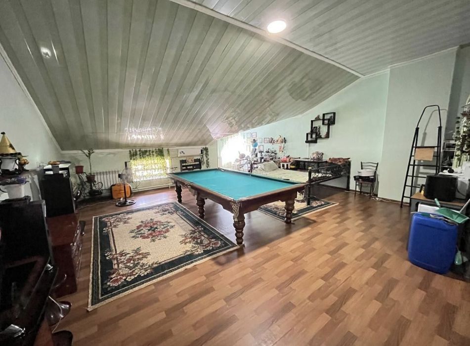 Продается дуплекс в центре города