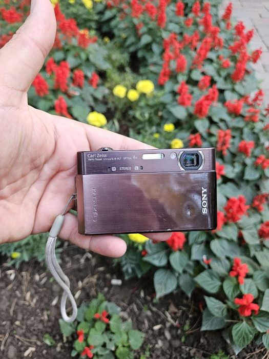 Sony Cyber-Shot цифровой фотоаппарат