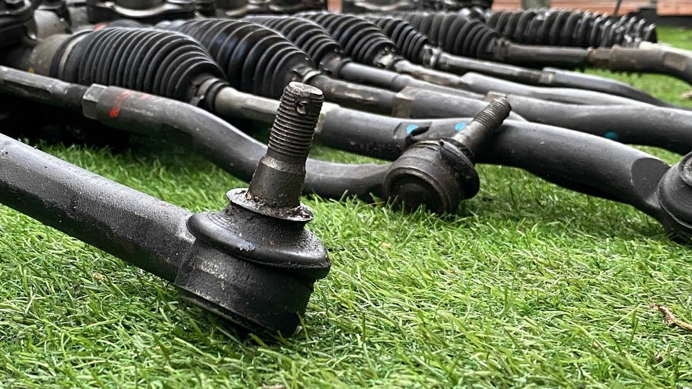 Рулевые рейки  Toyota Sienа