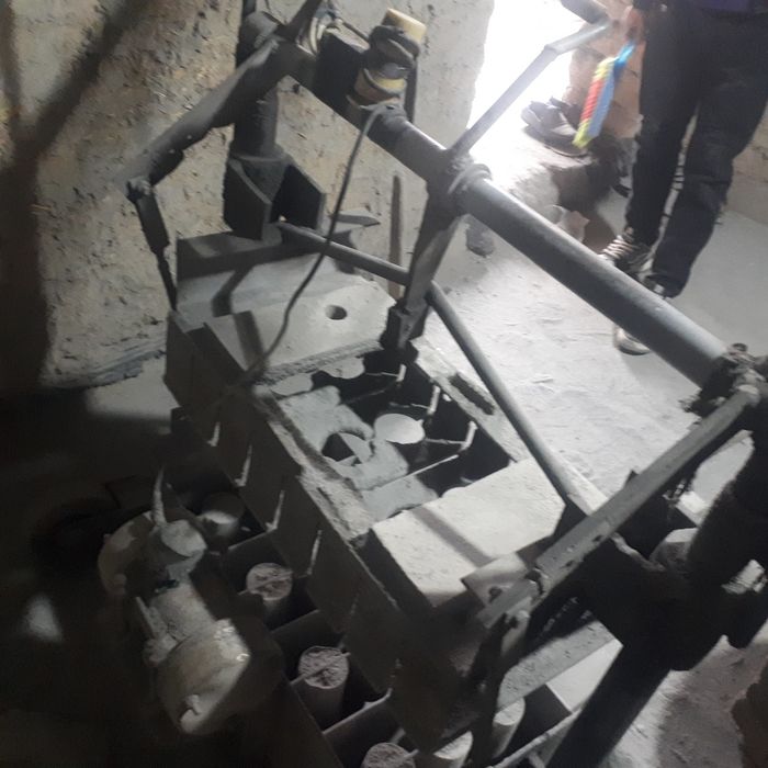 Pres qoib blok sotiladi  sastaynasi chotki