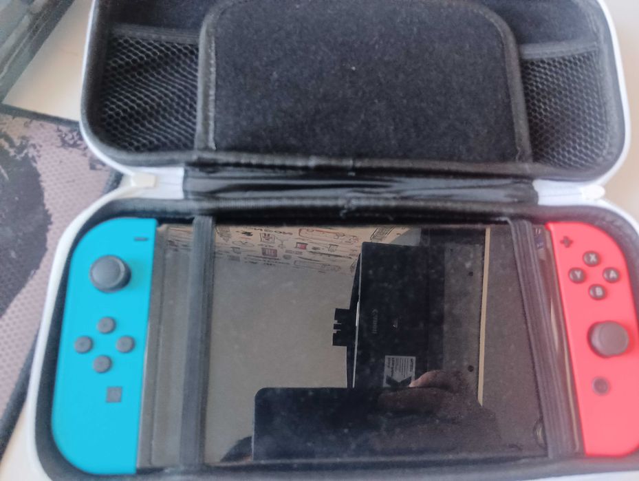 Nintendo Switch Oled в подарок две игры