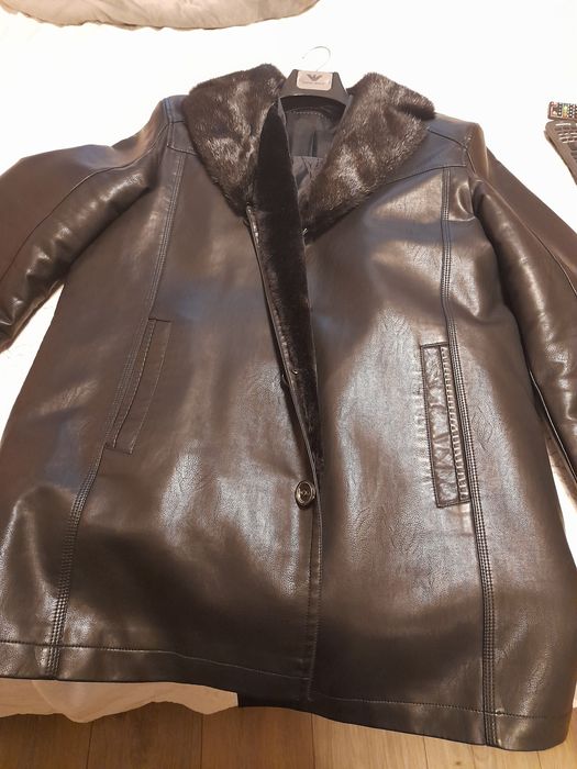 Продам мужскую куртку