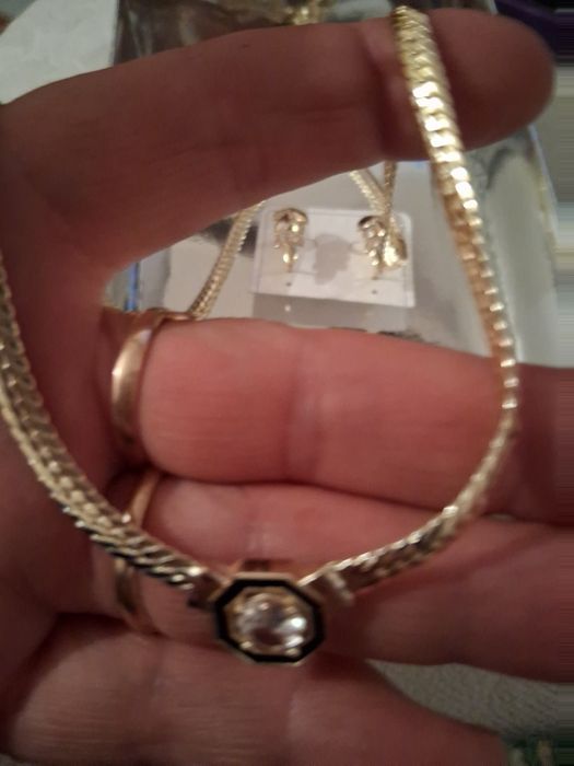 Дамско позлатено синджирче