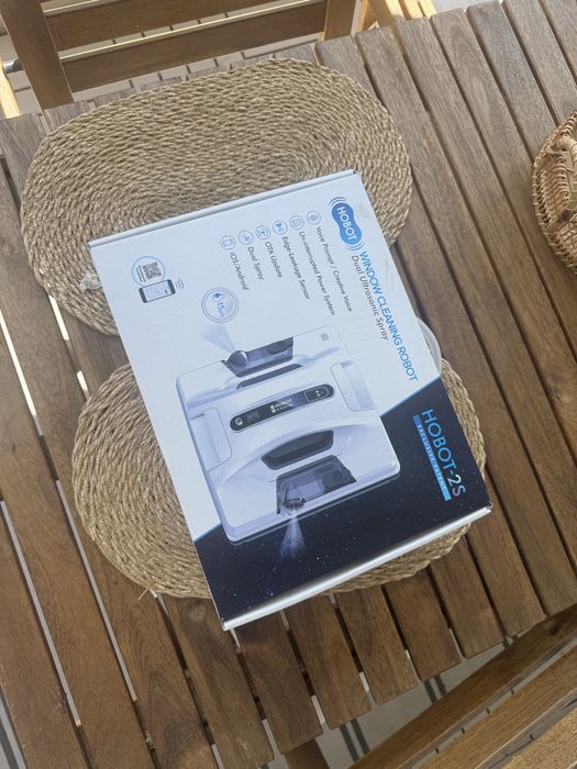 Робот за почистване на прозорци HOBOT - 2S