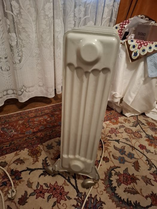 Calorifer Electric cu Ulei Electro Mureș – Model Retro stare bună!