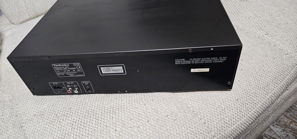 Cd player technics 5 cd changer sl pd9
