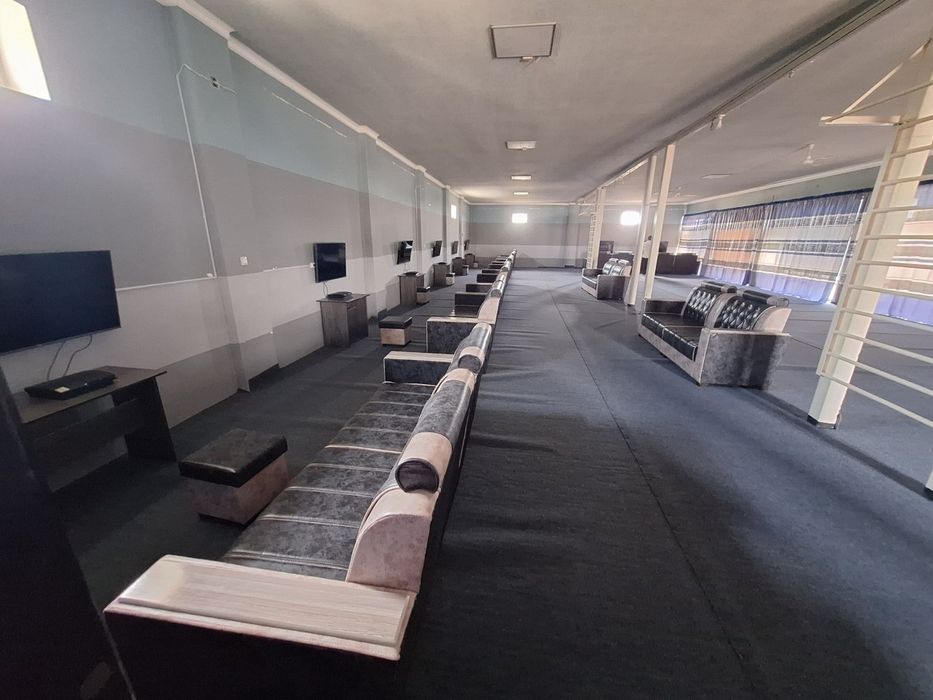 Playstation/joystick/Televizor/mebellar yangi holatda