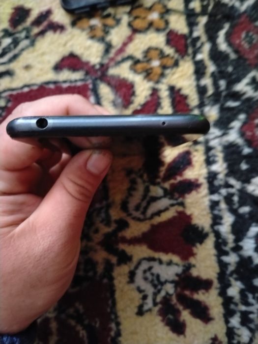 Продаван huawei y7 2019