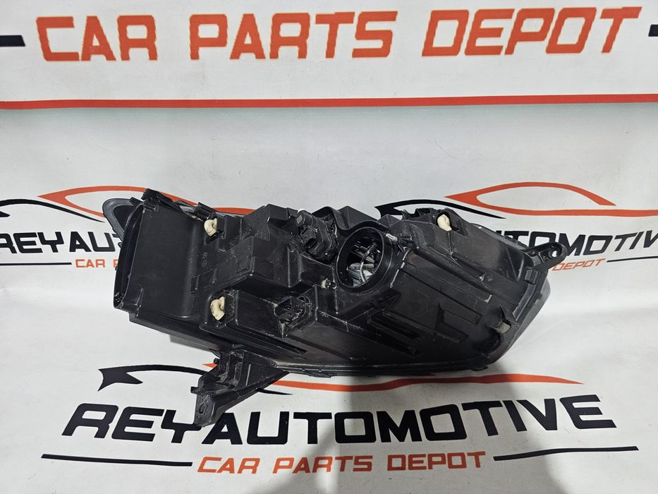 Far stanga led Dacia Logan 3 Sandero Jogger cod 260608545R