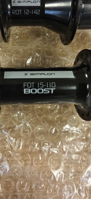 Главини DT Swiss 370 15x110 и 12х142/148 Shimano hub