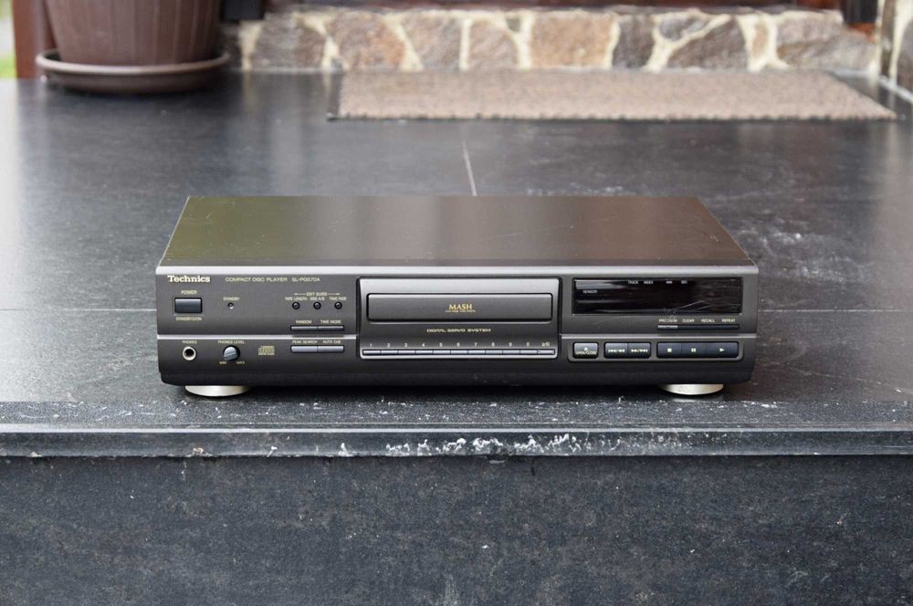 CD Player Technics SL-PG 570A