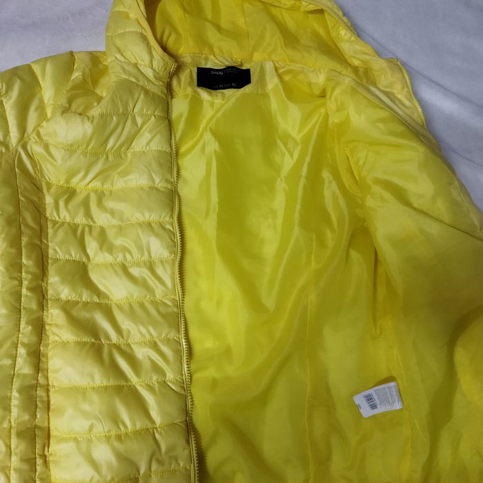 Продам женскую курточку