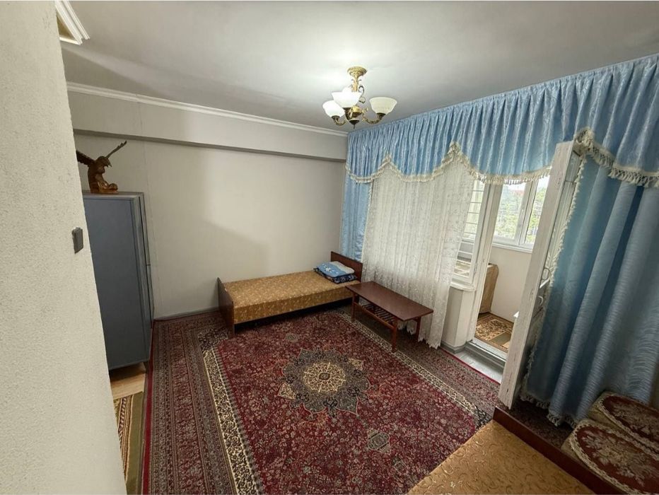 Юнусабад 2, 1 хонали галерейка своя без маклер. Yunusobod 2, 1 honali