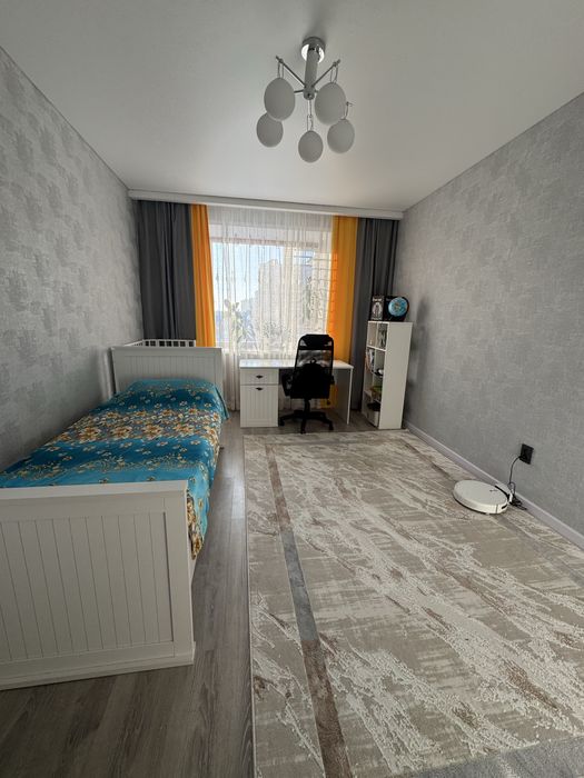 Продам 2 комнатную квартиру