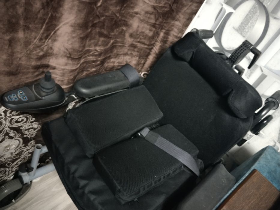 Коляска для инвалидов