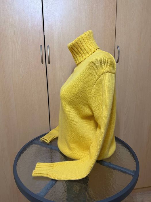 Пуловер поло RALPH LAUREN.  Размер М/S. 100% вълна.
RALPH LAUREN.