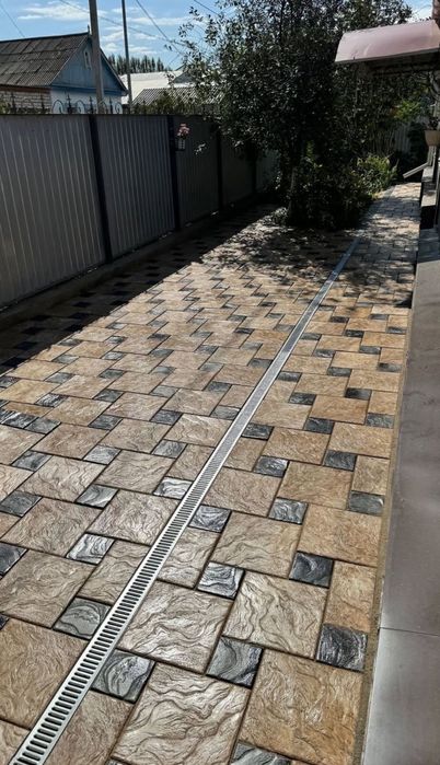 Брусчатка Актау, Сахара-Бархат