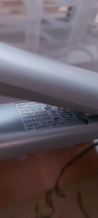 Маша за коса едри къдрици или изправяне