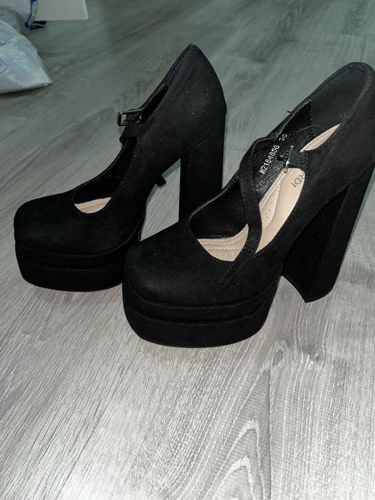 Туфли братц в отличном качестве