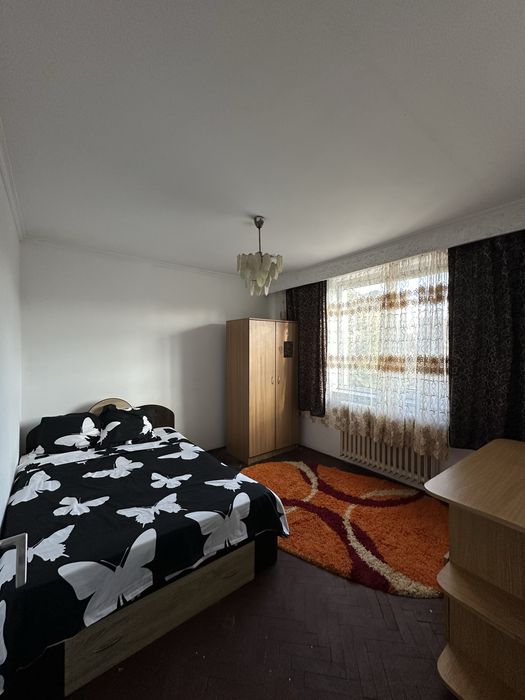 Inchiriez Apartament  cu 2 camere