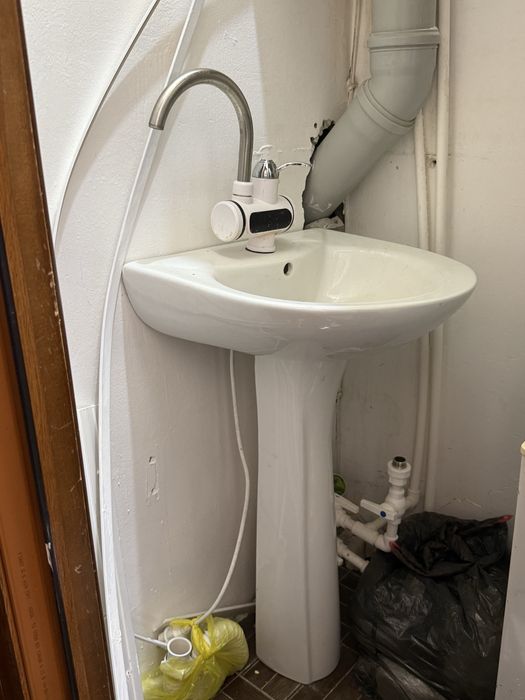 Раковина тюльпан новая